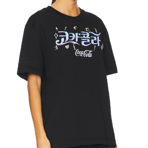 PRIVATE POLICY x Coca-Cola Silver Charm T-Shirt - Size Medium -NEW WITH TAGS NWT - Picture 2 of 9